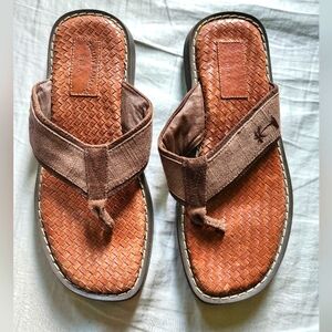 Tommy Bahama Woven Sandals